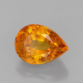 Clinoumite Giallo-arancione naturale da 2.45 ct, Forma a pera, SI