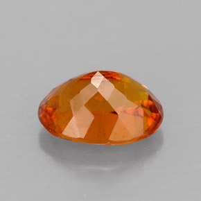 Clinoumite Giallo-arancione naturale da 1.43 ct, Taglio ovale, SI