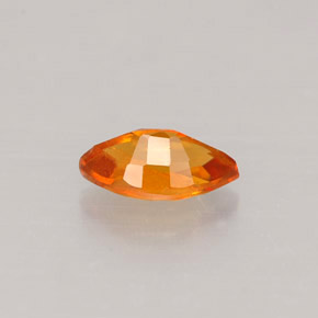 Clinohumite naturale arancione da 0,56 ct, marchesa, VS