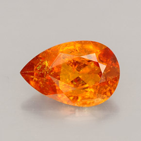 Clinohumite naturale arancione da 1,34 ct, taglio a pera, VS-SI