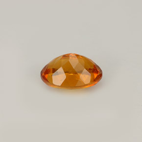 Clinohumite naturale arancione da 0,93 ct, taglio ovale, VS-SI