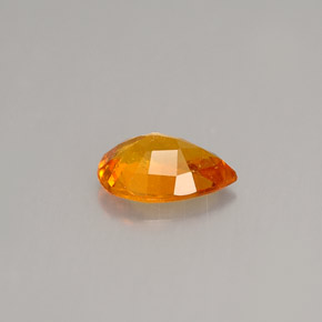 Clinohumite naturale arancione da 0,74 ct, taglio a pera, VS-SI