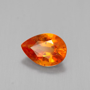 Clinoumite Giallo-arancione naturale da 0.98 ct, Forma a pera, VS-SI