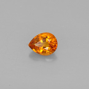 Clinoumite Giallo-arancione naturale da 0.61 ct, Forma a pera, SI