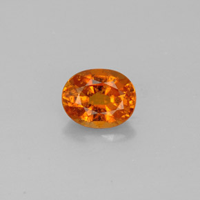 Clinohumite naturale arancione da 0,92 ct, taglio ovale, SI