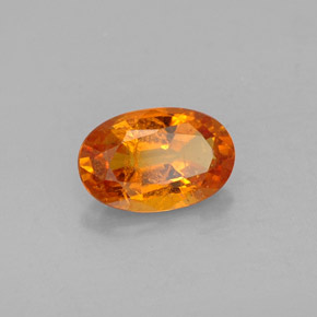Clinohumite naturale arancione da 1,42 ct, taglio ovale, SI