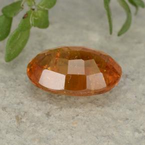 Clinohumite naturale arancione da 1,14 ct, taglio ovale, VS-SI