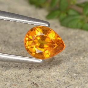 Clinohumite naturale arancione da 0,46 ct, taglio a pera, VS-SI