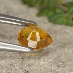 Clinohumite naturale arancione da 0,46 ct, taglio a pera, VS-SI