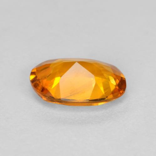 Clinohumite naturale arancione da 0,41 ct, taglio ovale, VS