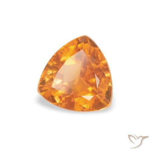 Clinoumite Arancio Medio naturale da 0.50 ct, Taglio trillion, SI
