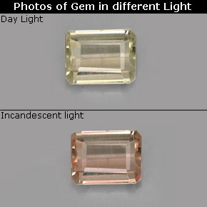 Diasporo cangiante naturale  da 0,84 ct, taglio smeraldo, VS
