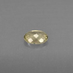 Diasporo cangiante naturale  da 0,67 ct, taglio ovale, VS