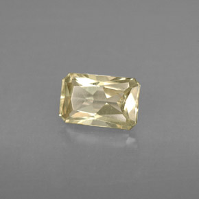 Diasporo cangiante naturale  da 0,96 ct, taglio smeraldo, VS