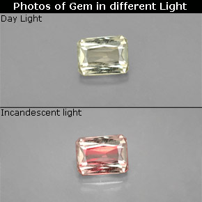 Diasporo cangiante naturale  da 0,70 ct, taglio smeraldo, VS