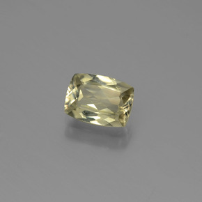 Diasporo cangiante naturale  da 0,84 ct, taglio a cuscino, VS