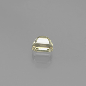 Diaspro cangiante Giallo chiaro naturale da 0.83 ct, Taglio smeraldo, VVS-VS