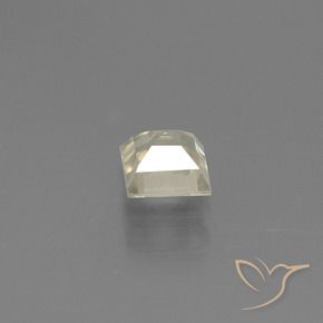 Diaspro cangiante Giallo molto pallido naturale da 0.60 ct, Quadrato, VS-SI