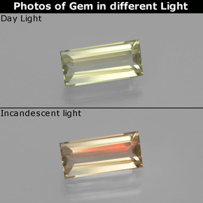 Diaspro cangiante Dal verde al rosa naturale da 1.96 ct, Taglio a baguette, VVS