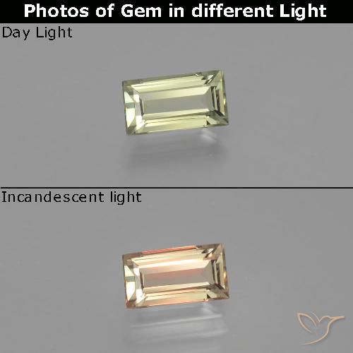 1.27ct Naturale Giallo molto chiaro Diaspro cangiante, Taglio a baguette, VVS