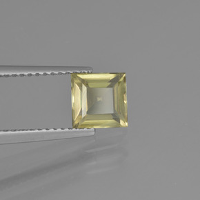 Diaspro cangiante Giallo chiaro naturale da 1.25 ct, Quadrato, VVS-VS