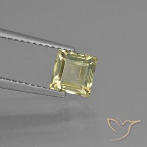 Diaspro cangiante Giallo pallido naturale da 1.01 ct, Quadrato, VVS-VS