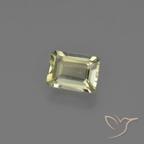 Diaspro cangiante Giallo verde naturale da 0.79 ct, Taglio smeraldo, VVS-VS