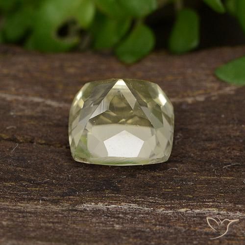 Diaspro cangiante Giallo chiaro naturale da 0.87 ct, Cuscino, VVS-VS