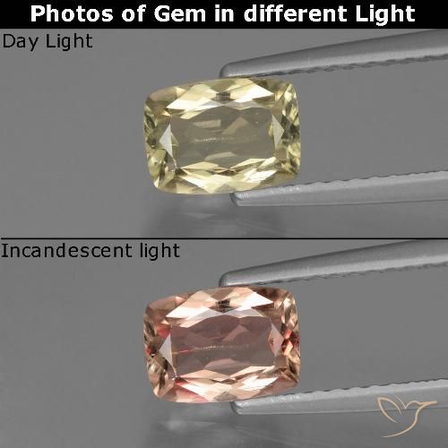 Diaspro cangiante Giallo molto chiaro naturale da 1.09 ct, Cuscino, VS-SI