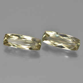 Diasporo cangiante naturale giallo da 2,78 ct, taglio a cuscino, VVS