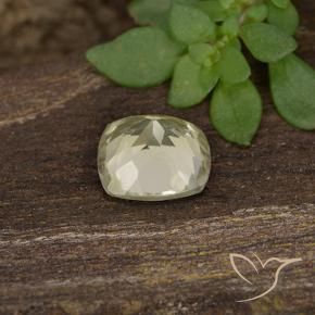 Diaspro cangiante Giallo pallido naturale da 0.74 ct, Cuscino, VVS-VS