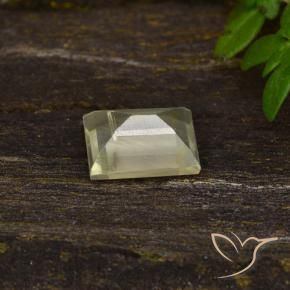 Diaspro cangiante Giallo Beige naturale da 0.51 ct, Taglio a baguette, VS