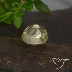 Diaspro cangiante Giallo molto pallido naturale da 0.80 ct, Ovale, VVS-VS