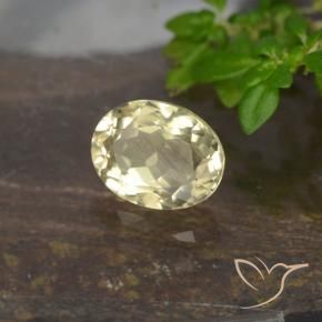 Diaspro cangiante Giallo molto pallido naturale da 0.84 ct, Ovale, VVS-VS