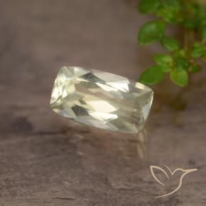 Diaspro cangiante Giallo molto chiaro naturale da 0.94 ct, Cuscino, VVS-VS