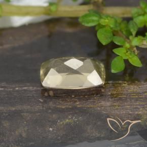 Diaspro cangiante Giallo molto chiaro naturale da 0.82 ct, Taglio a fantasia, VS