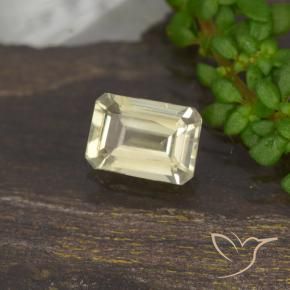 Diaspro cangiante Giallo chiaro naturale da 0.67 ct, Ottagonale / Taglio smeraldo, VVS-VS