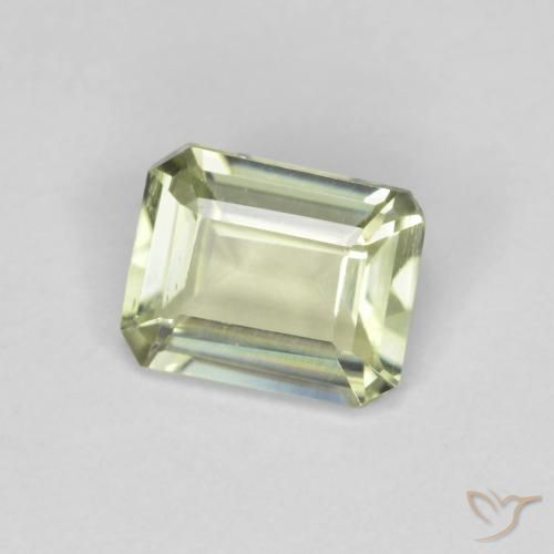Diaspro cangiante Giallo molto chiaro naturale da 0.68 ct, Ottagonale / Taglio smeraldo, VVS-VS