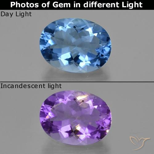 Fluorite che cambia colore Blu navy naturale da 20.85 ct, Taglio ovale, VS