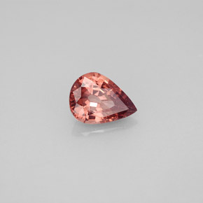 Granato cangiante Rosato a rosso-rosa naturale da 1.24 ct, Forma a pera, VS