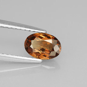 Granato cangiante naturale  da 0,91 ct, taglio ovale, VS