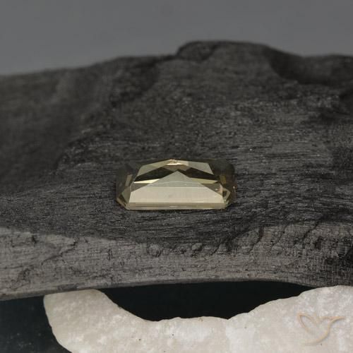 Granato cangiante Giallo caldo naturale da 0.76 ct, Ottagonale / Taglio smeraldo, VVS