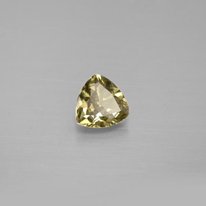 Granato cangiante Marrone verdastro a rosa rossa naturale da 0.60 ct, Taglio trillion, VS