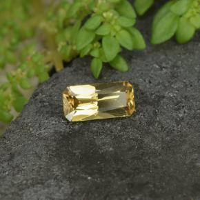 Granato cangiante Giallo dorato naturale da 0.61 ct, Taglio smeraldo, VS