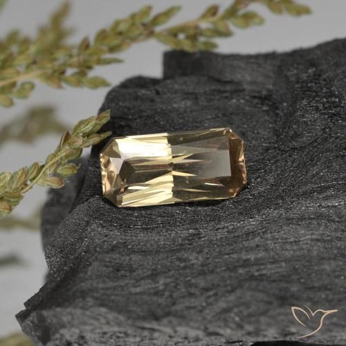 Granato cangiante Oro naturale da 0.61 ct, Ottagonale / Taglio smeraldo, VVS-VS
