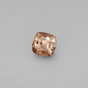 Granato cangiante dal rosa brunastro al rosso naturale da 0,78 ct, taglio a cuscino, VS