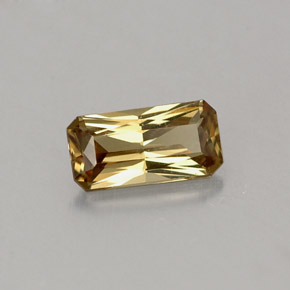 Granato cangiante Marrone verdastro a rosa rossa naturale da 0.66 ct, Taglio smeraldo, VVS-VS