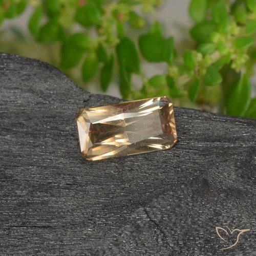 Granato cangiante Marrone dorato naturale da 0.70 ct, Ottagonale / Taglio smeraldo, VVS-VS