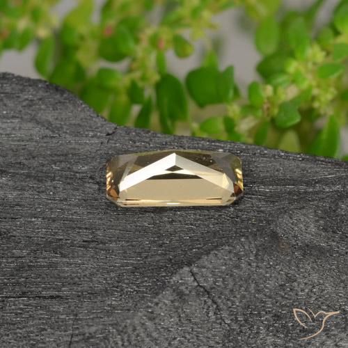 Granato cangiante Marrone dorato naturale da 0.70 ct, Ottagonale / Taglio smeraldo, VVS-VS