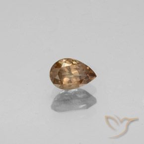 Granato cangiante Marrone chiaro naturale da 0.64 ct, Forma a pera, VS